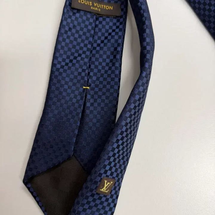 [BUNJANG] Louis Vuitton Monogram Tie / 루이비통 모노그램 넥타이 정품