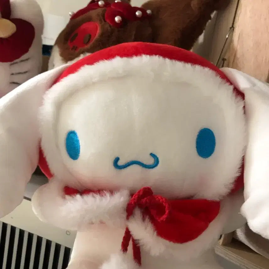 [BUNJANG] Sanrio Cinnamoroll Christmas Plush Doll / 시나모롤 크리스마스 인형 봉제인형
