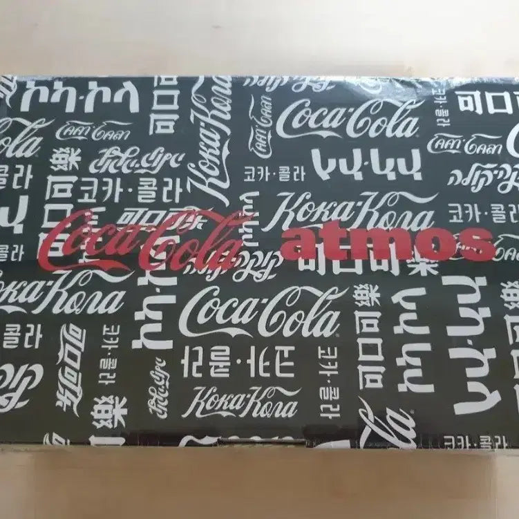 [BUNJANG] Bearbrick Atmos Coca-Cola Type-6 Figure / 베이브릭 아트모스 코카콜라 한정판