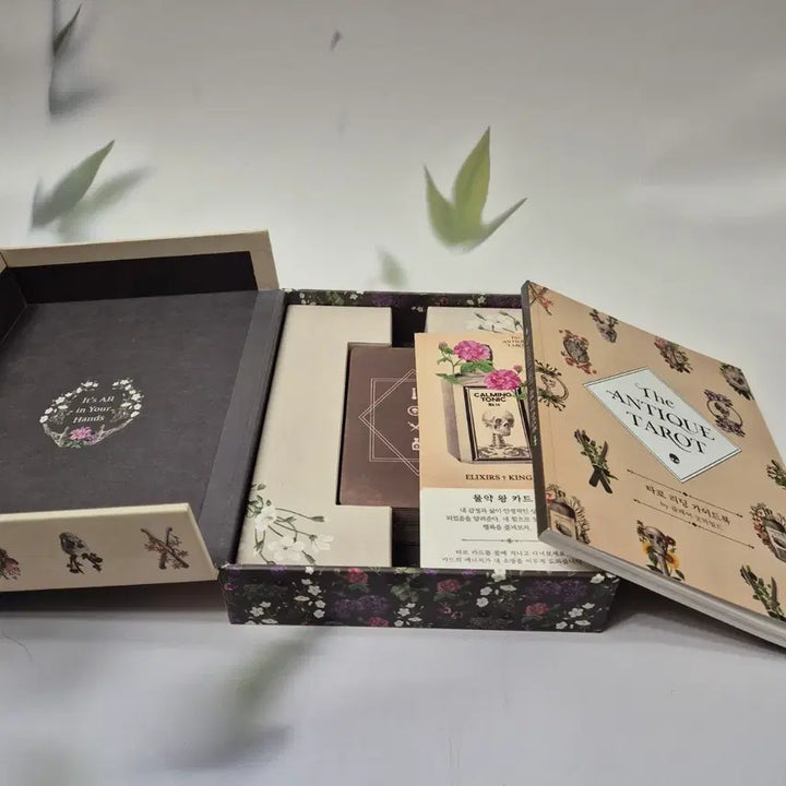 [BUNJANG] Antique Tarot Full Set / [새제품] 앤티크 타로 풀세트 다이어리+스프레드천+주머니+스티커+에코백