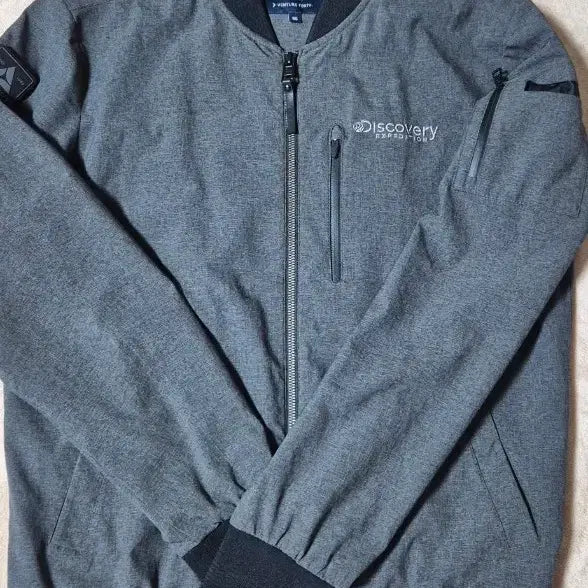 [BUNJANG] Discovery Blouson Jacket (Size 95) / 디스커버리 블루종95