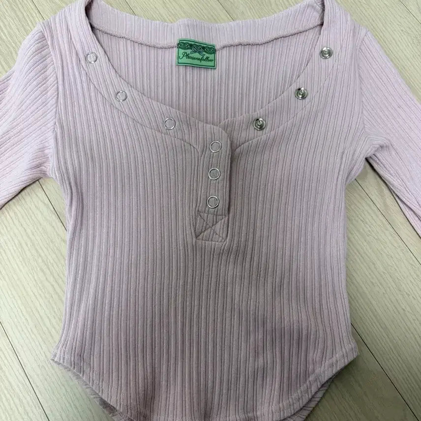 [BUNJANG] Please No Follow Bunny Top / 플리즈노팔로우 버니탑 초록택