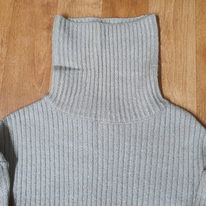 [BUNJANG] Naning9 Knit Top (Light Beige) / 난닝구 니트(새상품)