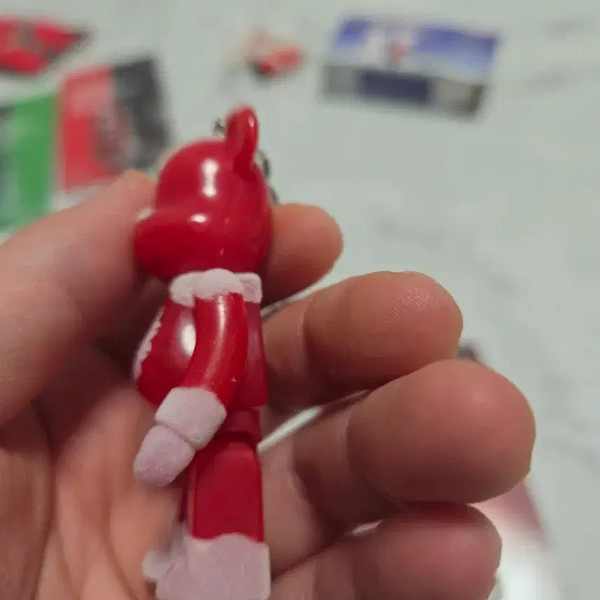 [BUNJANG] Bearbrick Flocked Version Collectible Figure / 베어브릭 2010년 플로키 축광 버전 베어브릭 팝니다.