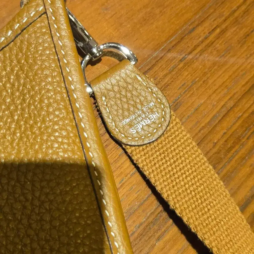 [BUNJANG] Hermes Alex Camel Shoulder Bag / 에르메스 알렉스 카멜 숄더백