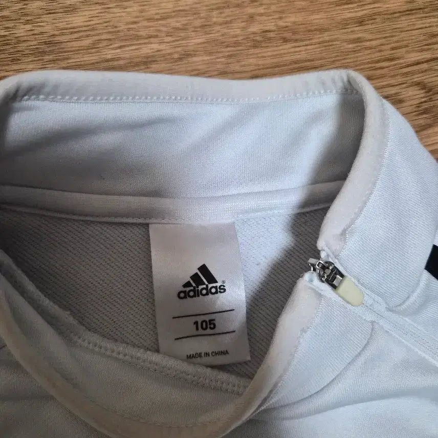 [BUNJANG] Real Madrid Adidas Long Sleeve T-shirt White / 아디다스 레알마드리드 긴팔 티셔츠 화이트