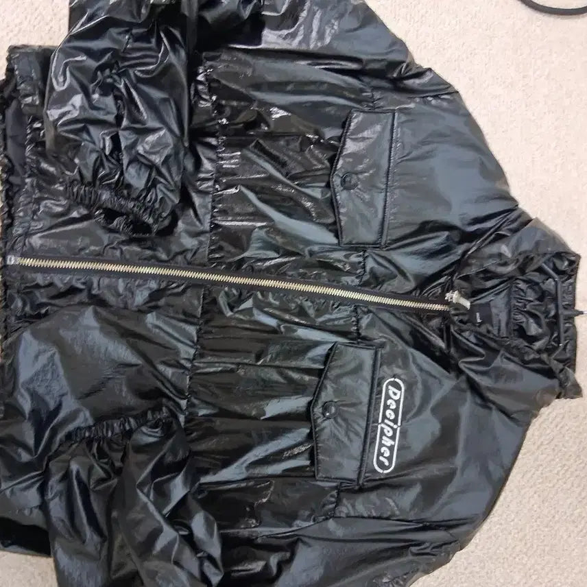 [BUNJANG] Egoist Ruched Crop Jumper / 에고이스트 셔링 크롭점퍼