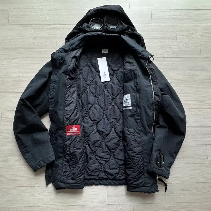 [BUNJANG] CP Company Black Goggle Jacket / CP컴퍼니 수류탄 탄창 포켓 시계창 고글자켓 블랙 새제품 48사이즈