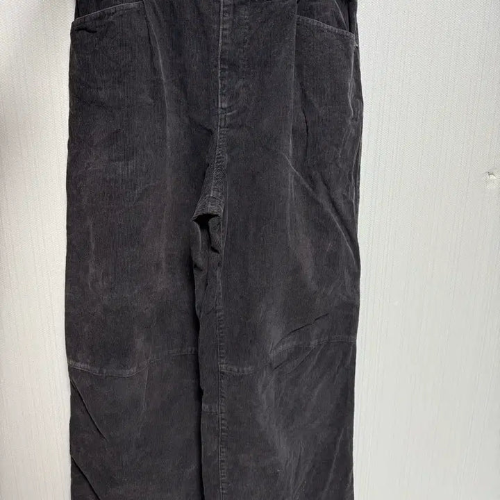 [BUNJANG] Polytelu One-Tuck Goshima Corduroy Pants - Black / [3] 폴리테루 원턱 고시마 팬츠 코듀로이 블랙