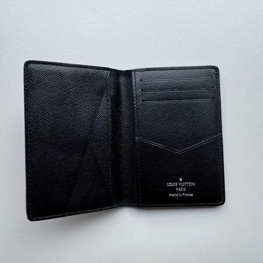 [BUNJANG] Louis Vuitton Pocket Organizer Taiga / 루이비통 포켓 오거나이저 타이가