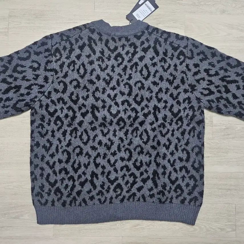 [BUNJANG] Leopard Mohair Cardigan (Size L) / 새상품 무신사 레오파드 모헤어 가디건 L
