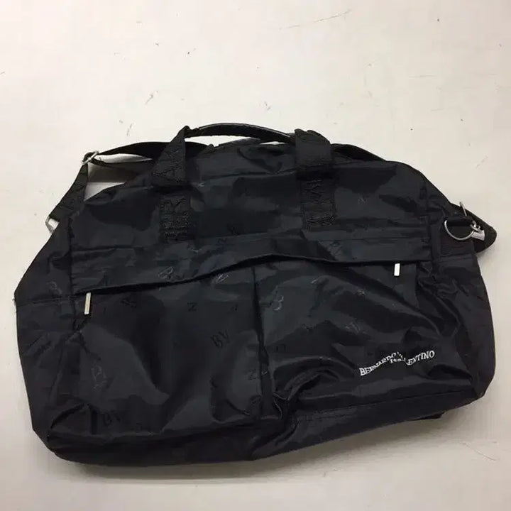 [BUNJANG] Bernardo Valentino Crossbody Bag / (일본구제) BERNARDO VALENTINO 크로스백