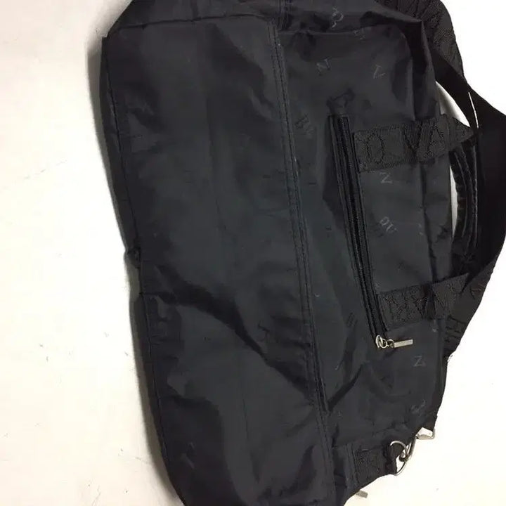 [BUNJANG] Bernardo Valentino Crossbody Bag / (일본구제) BERNARDO VALENTINO 크로스백