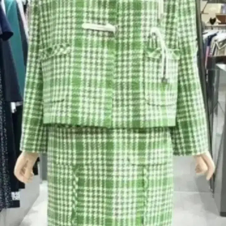 [SOLD OUT] 럭키슈에트 그린체크 트위트셋업/36