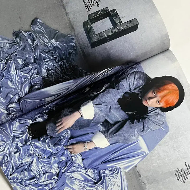 [BUNJANG] G-Dragon Vogue February Issue Magazine / 지드래곤 보그 잡지 2월호