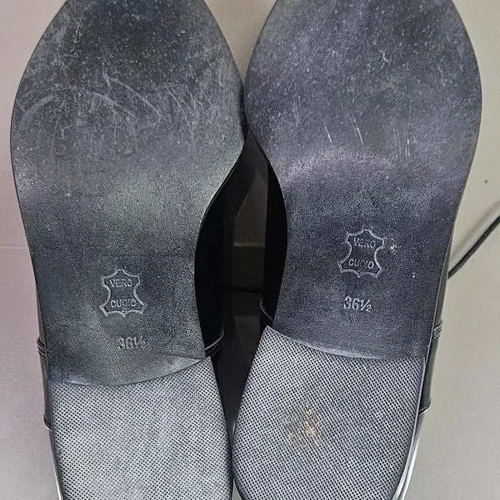 [BUNJANG] Vero Cuoio Pointed-Toe Leather Heels / vero cuoio 뽀족코 구두