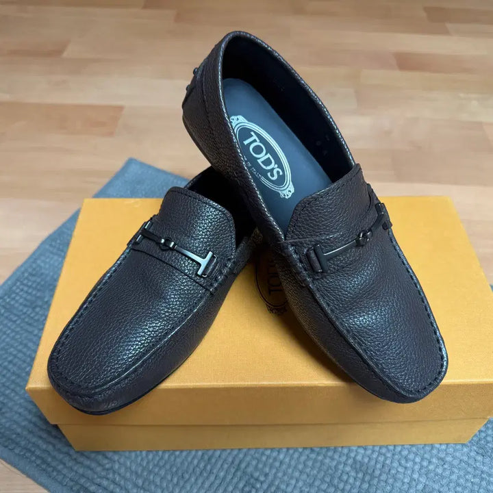 [BUNJANG] Tod's Driving Shoes Loafer Size 6 / 토즈 정품 드라이빙 슈즈 로퍼 6 사이즈 (250-255) 팝니다. 풀박
