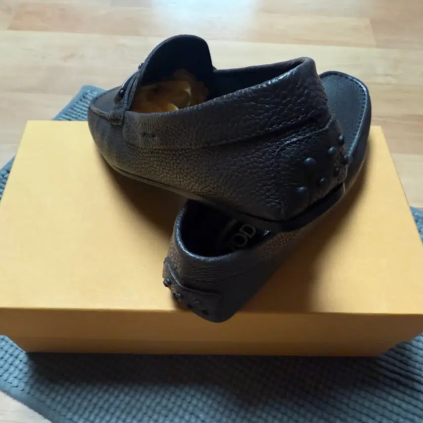 [BUNJANG] Tod's Driving Shoes Loafer Size 6 / 토즈 정품 드라이빙 슈즈 로퍼 6 사이즈 (250-255) 팝니다. 풀박
