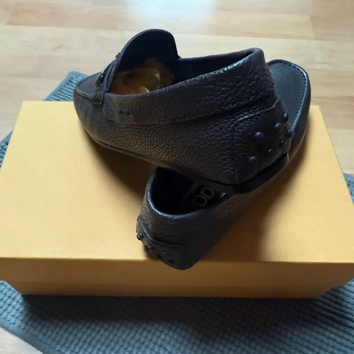 [BUNJANG] Tod's Driving Shoes Loafer Size 6 / 토즈 정품 드라이빙 슈즈 로퍼 6 사이즈 (250-255) 팝니다. 풀박