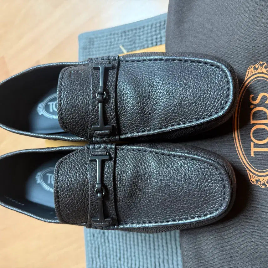 [BUNJANG] Tod's Driving Shoes Loafer Size 6 / 토즈 정품 드라이빙 슈즈 로퍼 6 사이즈 (250-255) 팝니다. 풀박