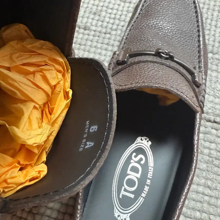 [BUNJANG] Tod's Driving Shoes Loafer Size 6 / 토즈 정품 드라이빙 슈즈 로퍼 6 사이즈 (250-255) 팝니다. 풀박