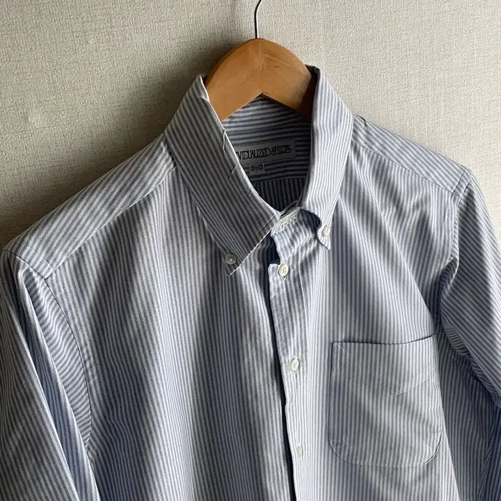 [BUNJANG] Individualized Shirts Striped Button-Down Shirt / 인디비주얼라이즈드 셔츠 스트라이프 버튼다운 셔츠 (USA)