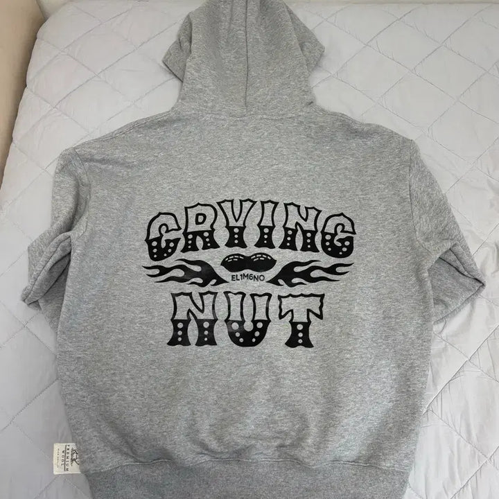 [BUNJANG] Crying Nut 30th Anniversary Hoodie (Size S) / 크라잉넛 30주년 후드티 (사이즈 S)