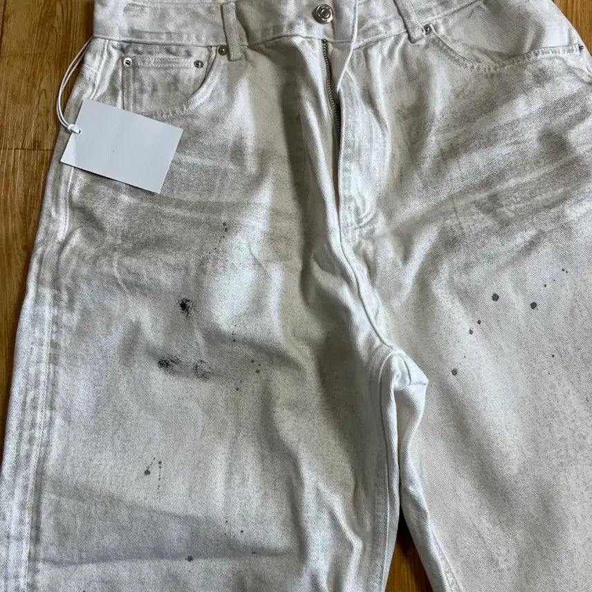 [BUNJANG] Branded 1704 Dirty White Jeans [32] / 새상품 브랜디드 1704 더티화이트진 [32]