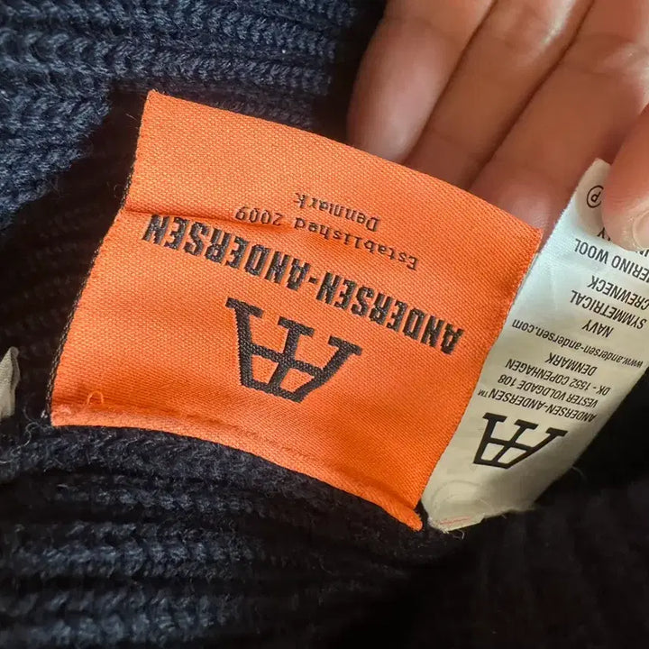 [BUNJANG] Andersen Navy Crewneck / [S] 안데르센 안데르센 네이비 크루넥 네이비