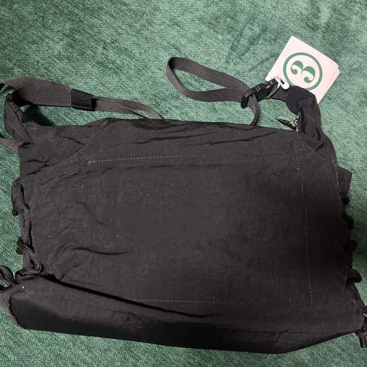 [BUNJANG] Treasure Junghwan Shoulder Bag (Black) / 트리마치 루피 숄더백 블랙 새제품