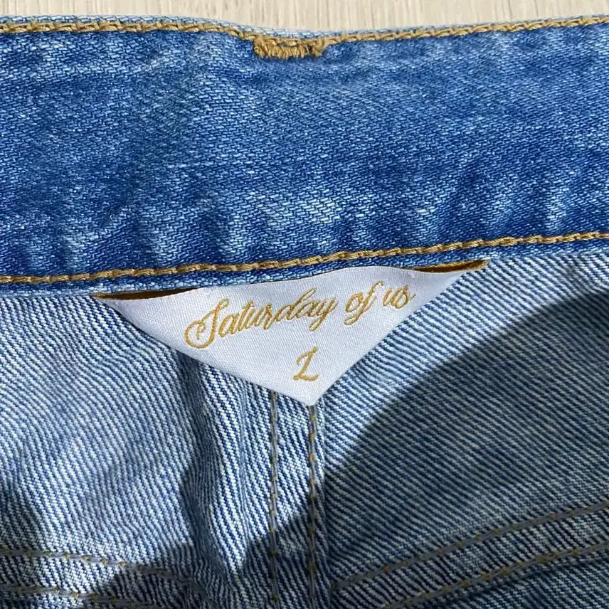 [BUNJANG] STU Women's Flared Denim Pants (L) / STU 우먼 플레어드 데님 팬츠 (L)