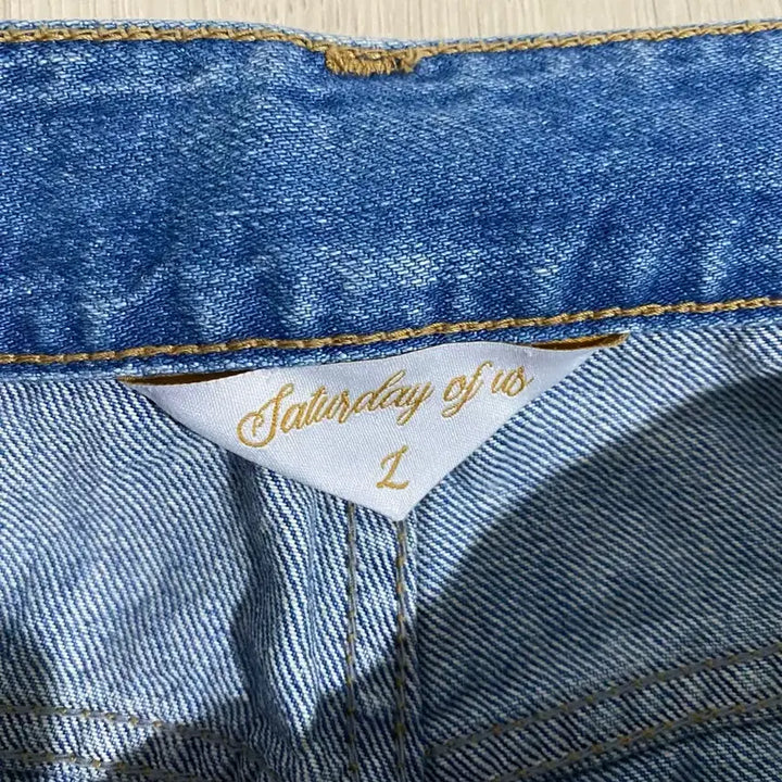 [BUNJANG] STU Women's Flared Denim Pants (L) / STU 우먼 플레어드 데님 팬츠 (L)