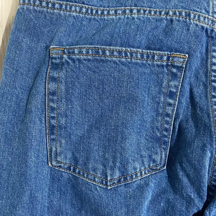 [BUNJANG] STU Women's Flared Denim Pants (L) / STU 우먼 플레어드 데님 팬츠 (L)