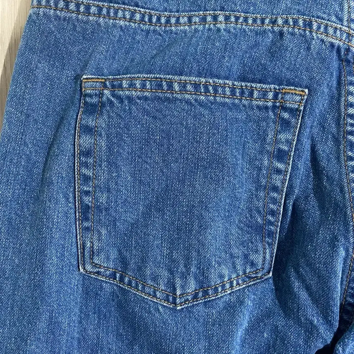 [BUNJANG] STU Women's Flared Denim Pants (L) / STU 우먼 플레어드 데님 팬츠 (L)