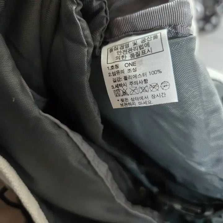 [BUNJANG] The North Face Roll Top Backpack / 노스페이스 화이트 롤탑 백팩 가방