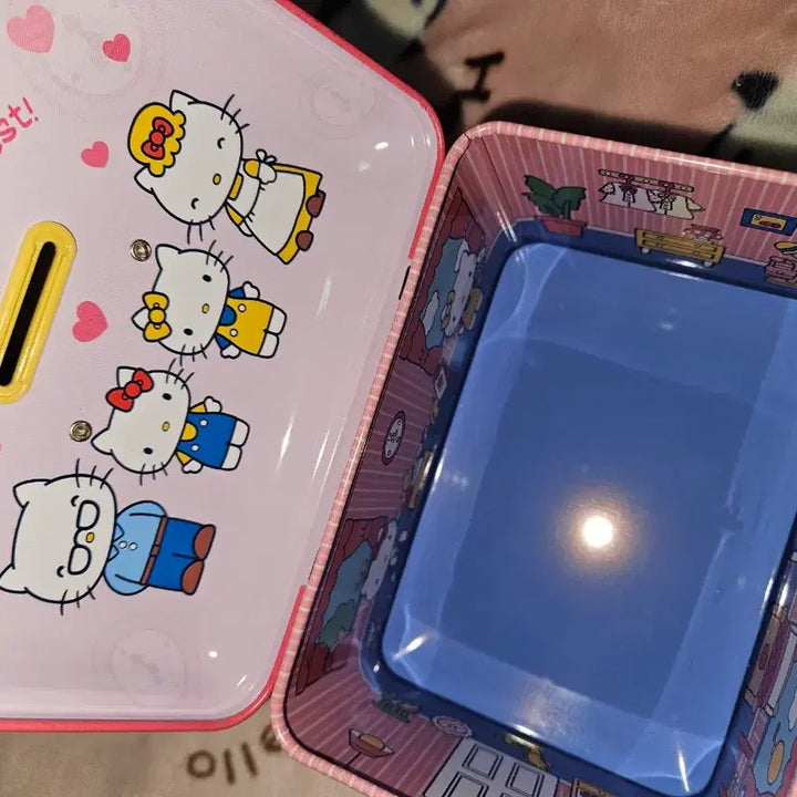 [BUNJANG] Vintage Hello Kitty Tin Case / 고전키티 틴케이스