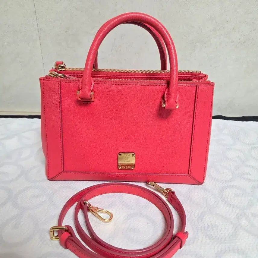 [BUNJANG] MCM Saffiano Leather Tote and Shoulder Bag / MCM 사피아노가죽 토드 앤 숄더백