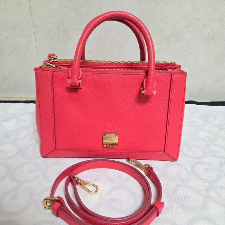 [BUNJANG] MCM Saffiano Leather Tote and Shoulder Bag / MCM 사피아노가죽 토드 앤 숄더백