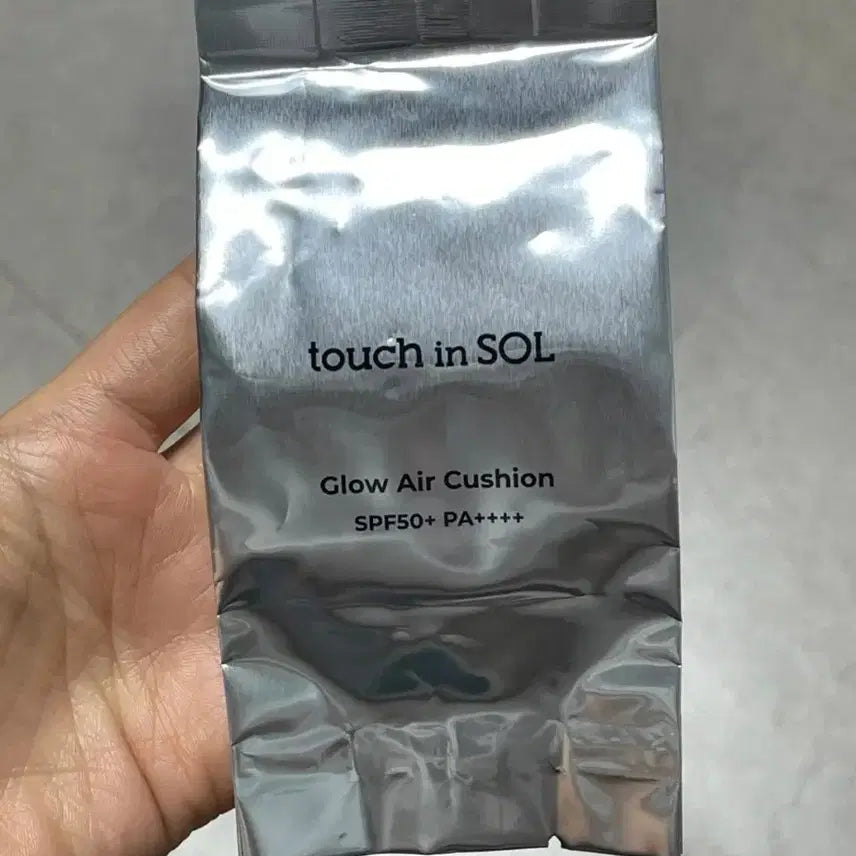 [BUNJANG] Touch in SOL Silverware Glow Air Cushion 21c Refill / (퍼프증정) 터치인솔 실버웨어 글로우 에어 쿠션 21c