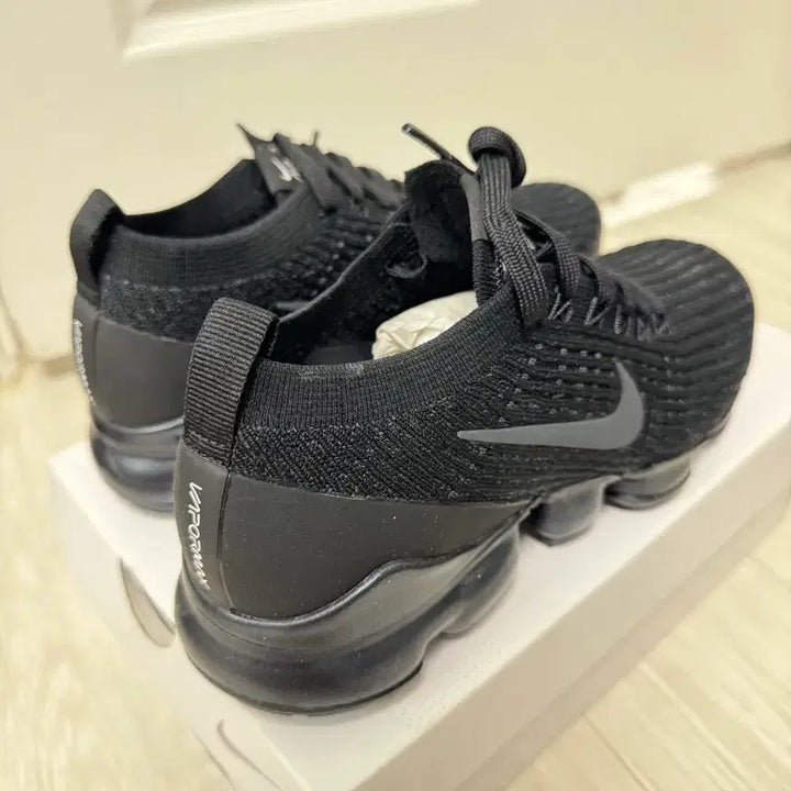 [BUNJANG] Nike Air VaporMax Flyknit 3 (Size 245) / [새상품]나이키 에어 베이퍼맥스 플라이니트3 245