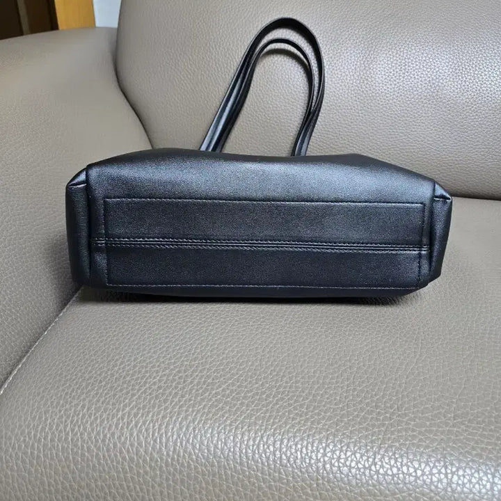 [BUNJANG] Black Women's Tote Shoulder Bag / 블랙 여성 토트백 숄더백