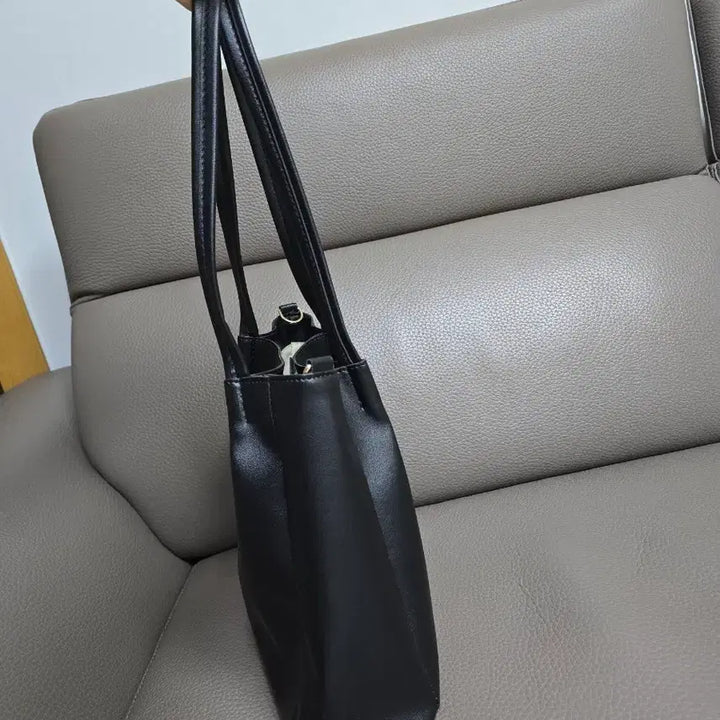 [BUNJANG] Black Women's Tote Shoulder Bag / 블랙 여성 토트백 숄더백
