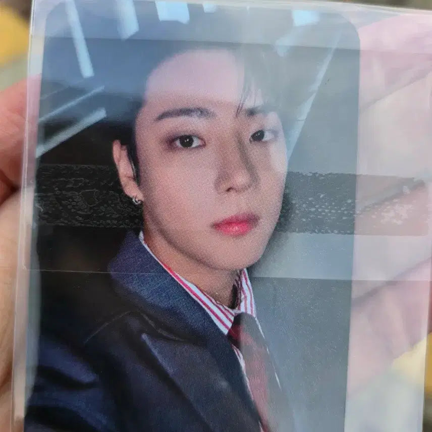 온앤오프 풋잇뱃 공방포카 이션 이창윤 onf 럭드 럭키드로우