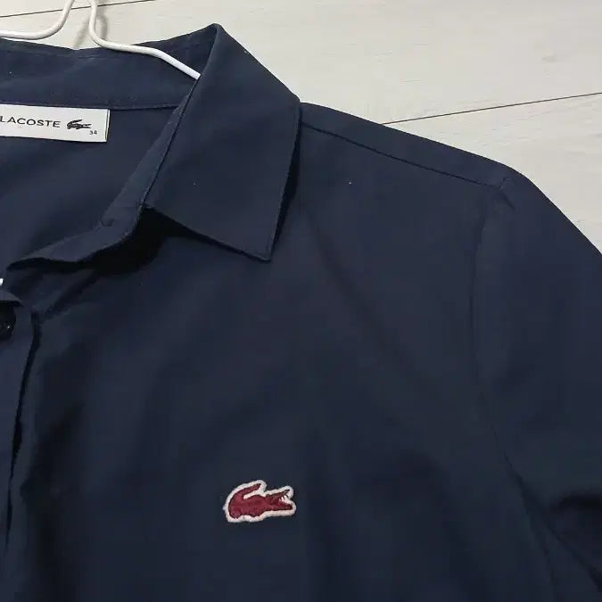 [BUNJANG] Lacoste Women's Navy Blouse 34 Size / 라코스테 여성 남방 네이비 34사이즈(상태최상)