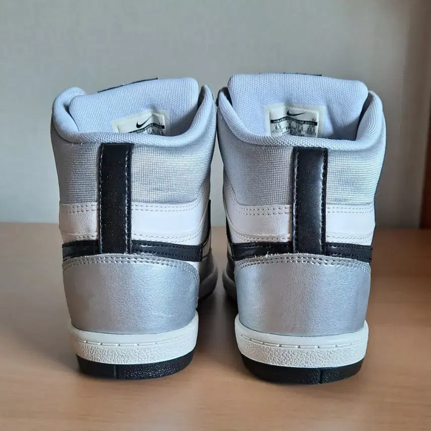 [BUNJANG] Nike Height-Increasing Sneakers / 나이키 키높이 약230-235