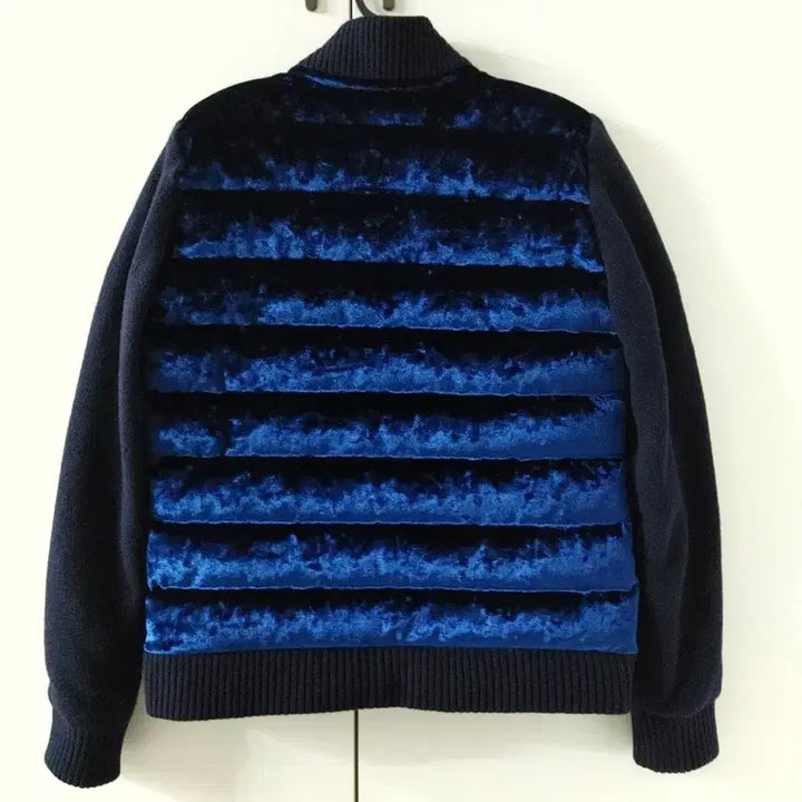 [BUNJANG] Waidangle Women's Knit Down Jacket (Size 90) / 와이드앵글 여성 니트 다운 패딩(90)