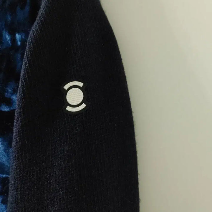 [BUNJANG] Waidangle Women's Knit Down Jacket (Size 90) / 와이드앵글 여성 니트 다운 패딩(90)