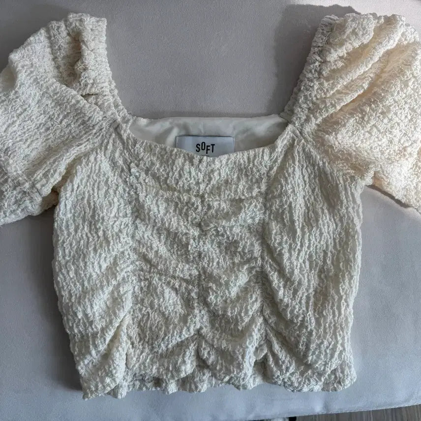 [BUNJANG] Soft Seoul Shirring Short Sleeve / 소프트서울 셔링반팔