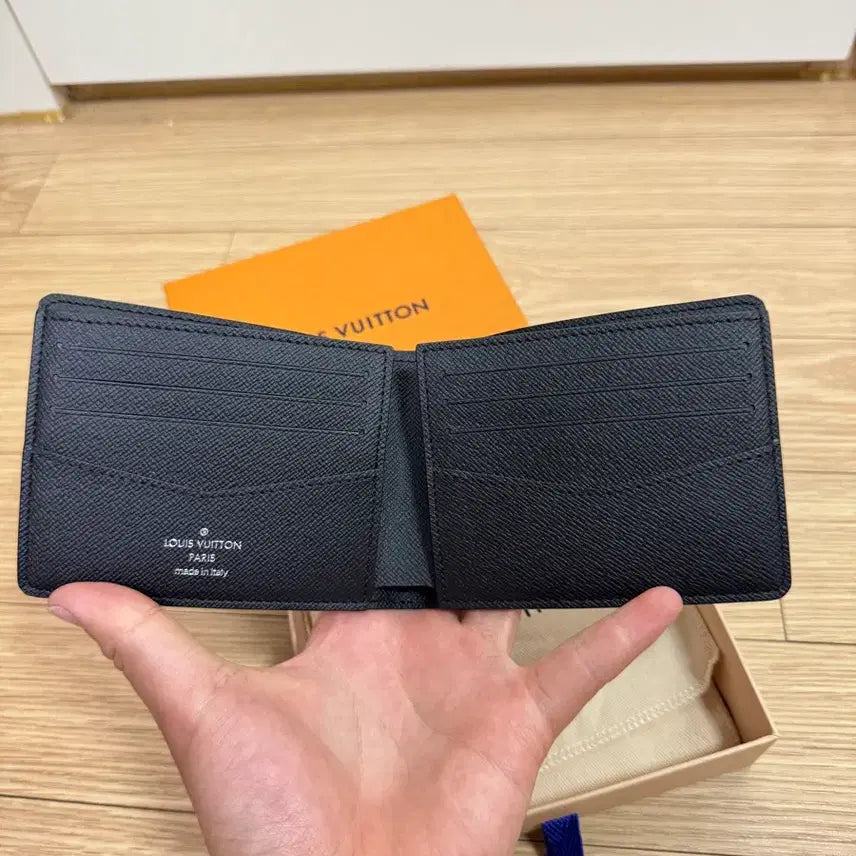 [BUNJANG] Louis Vuitton Eclipse Slender Wallet / (새상품)루이비통 이클립스 슬렌더 반지갑
