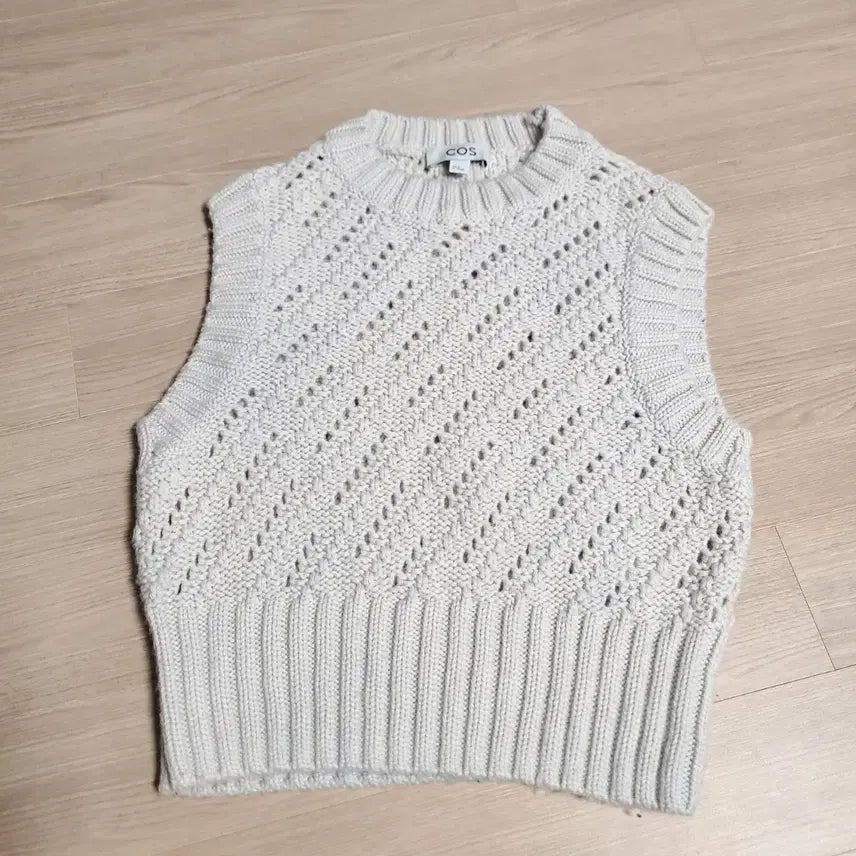 [BUNJANG] COS Ivory Knit Vest XS / COS 코스 XS 아이보리 니트 조끼 베스트